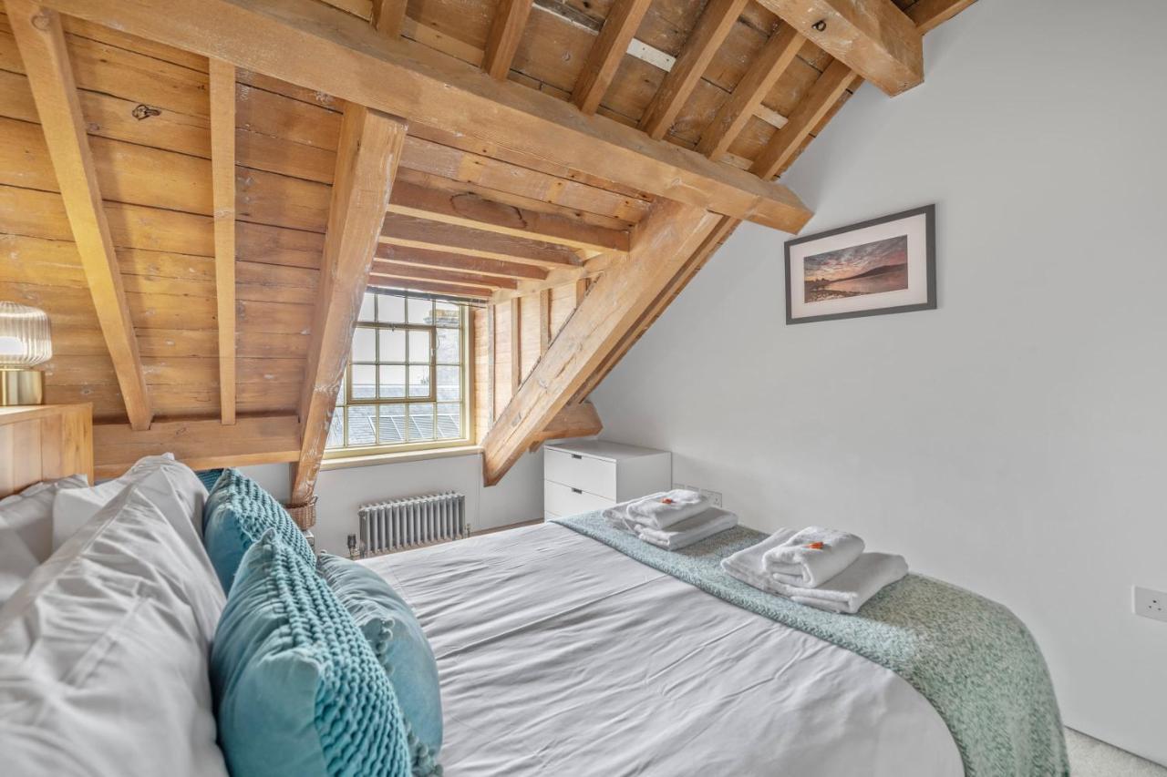 Apartment Luxury 2 Bed In Historic Royal William Yard Plymouth