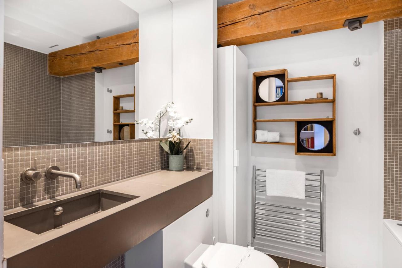 Luxury 2 Bed In Historic Royal William Yard *
