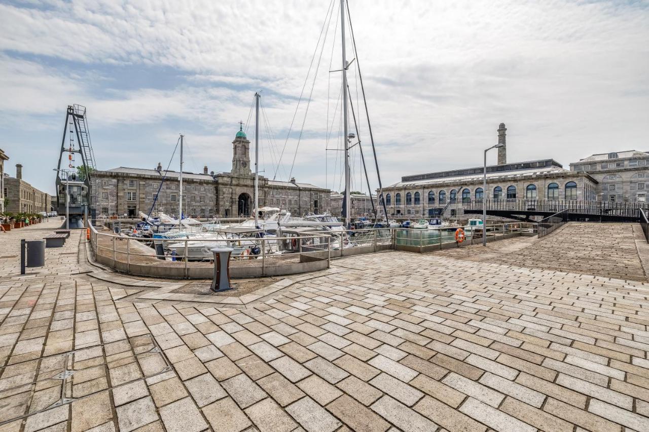 Luxury 2 Bed In Historic Royal William Yard Plymouth