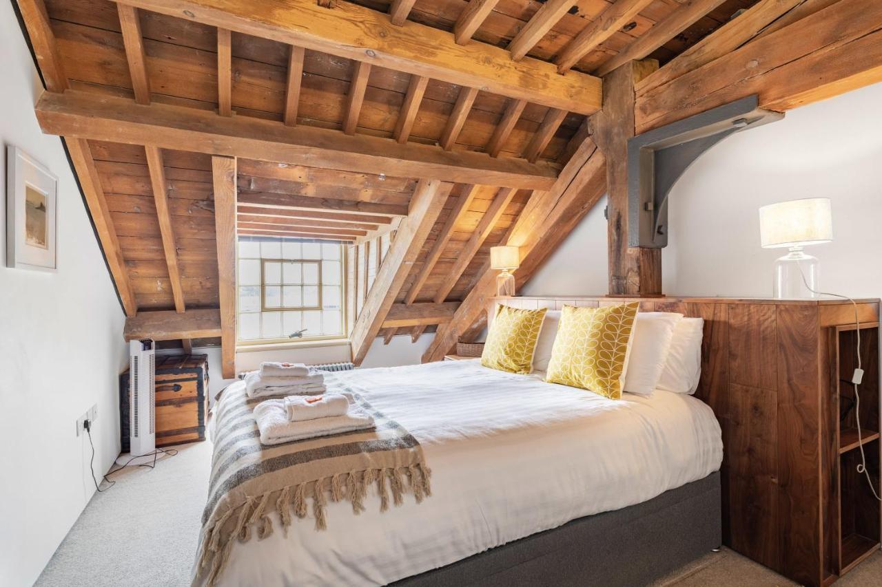 Luxury 2 Bed In Historic Royal William Yard * Plymouth