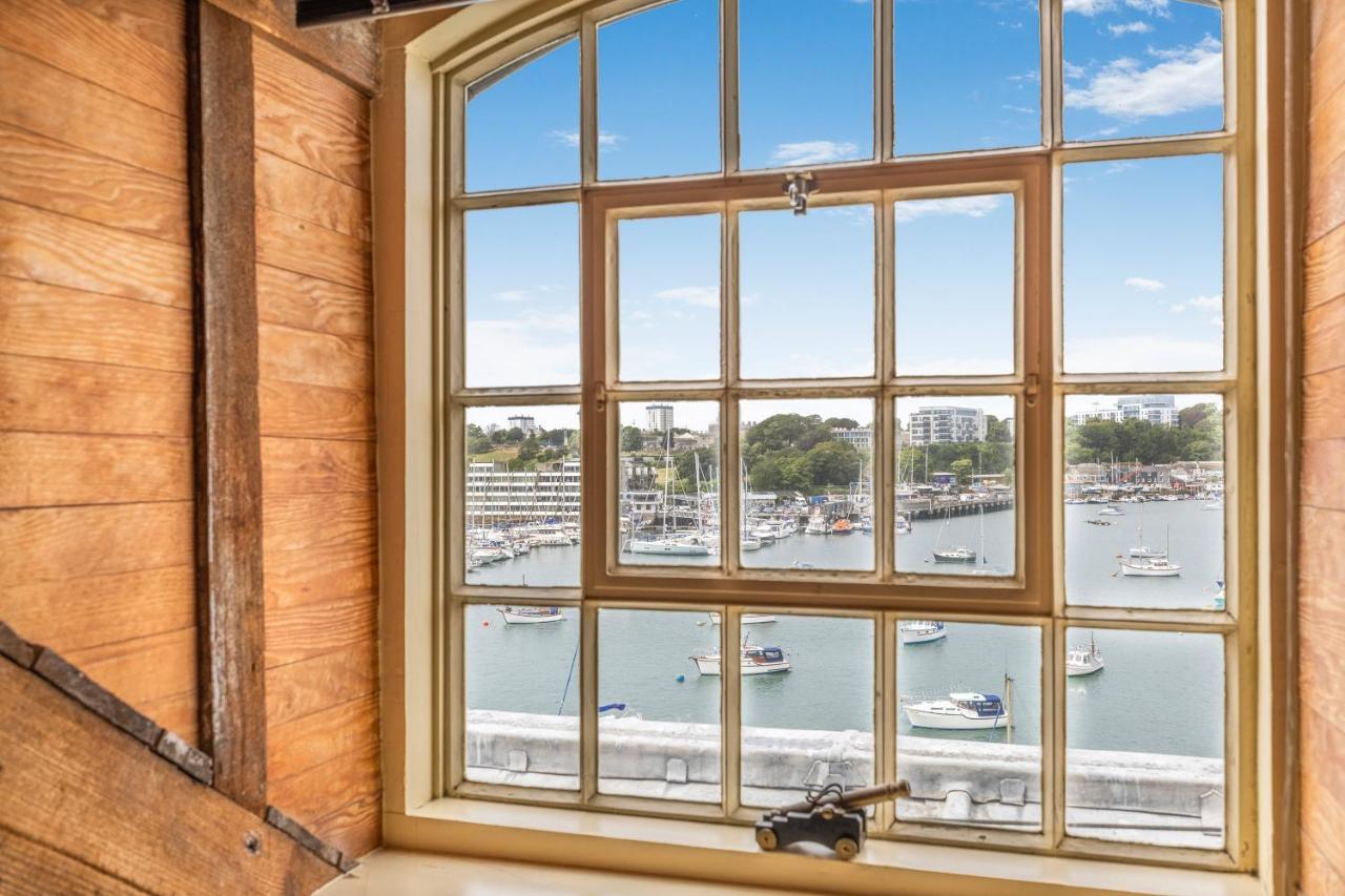 Apartment Luxury 2 Bed In Historic Royal William Yard
