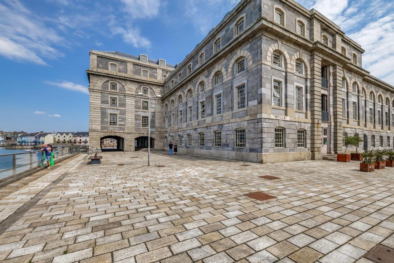Luxury 2 Bed In Historic Royal William Yard