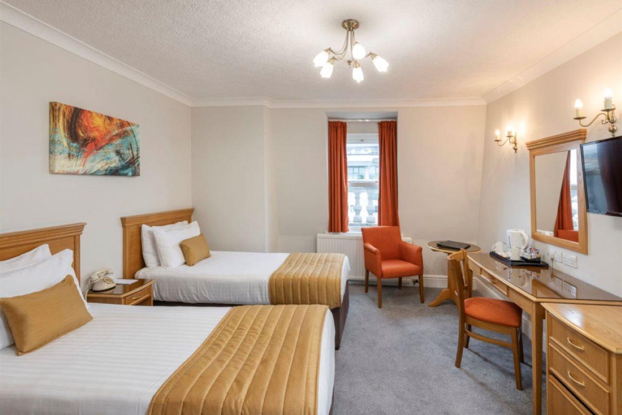 Hotel New Continental Hotel; Sure Collection By Western