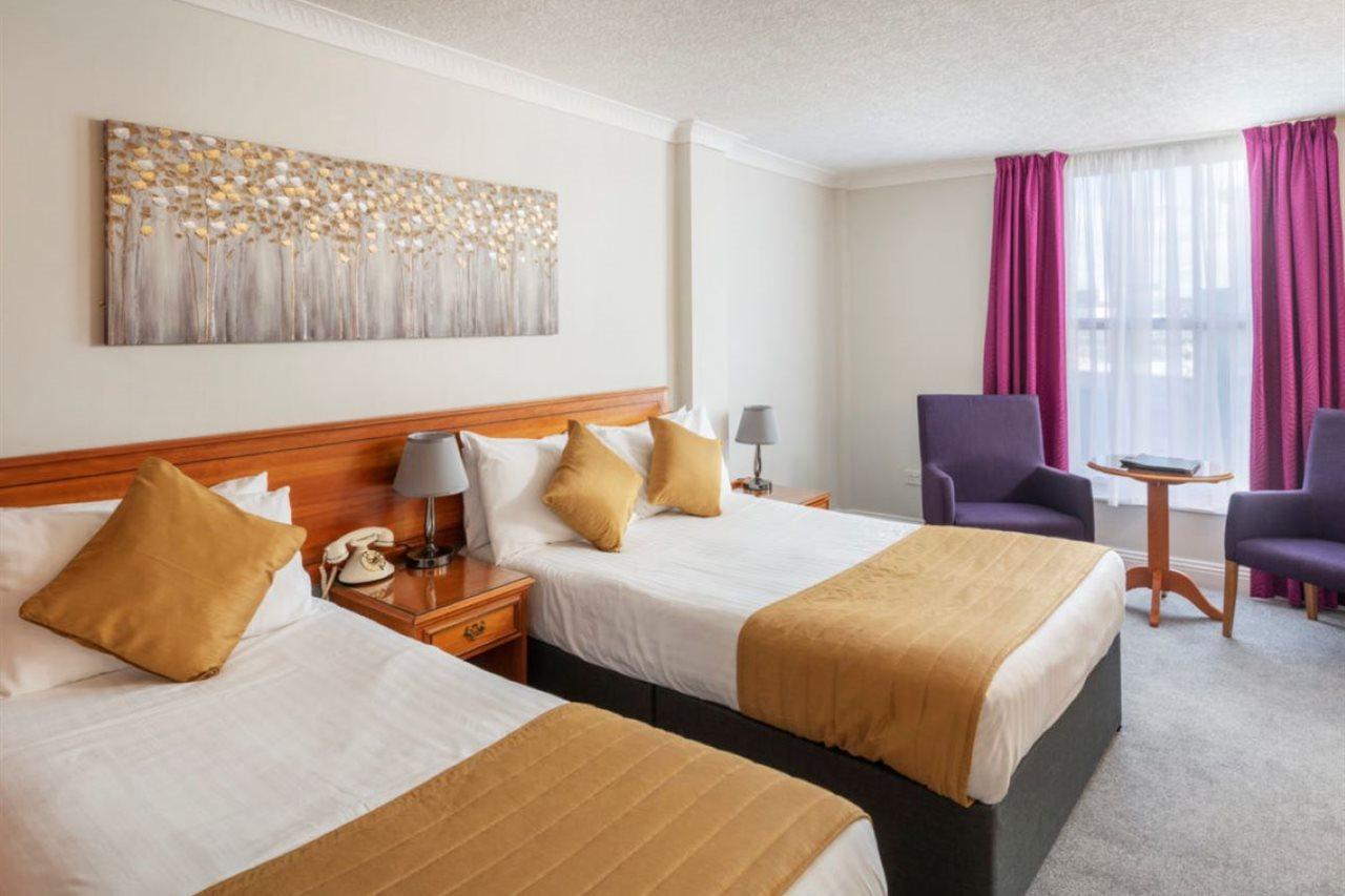New Continental Hotel; Sure Collection By Western Hotel 3*