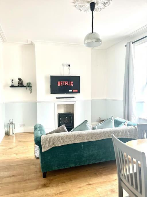 Holiday home Devon House *