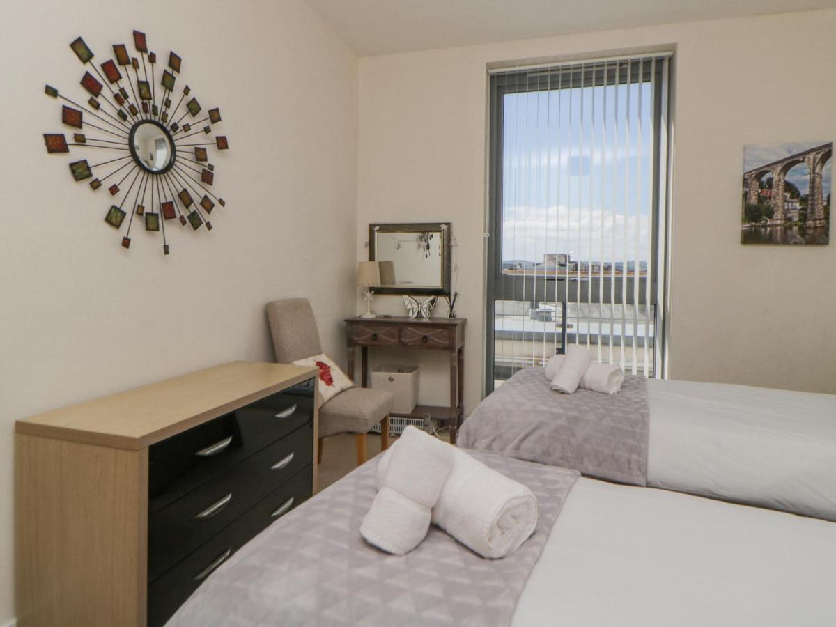 The Penthouse, Phoenix Quay Apartment Plymouth