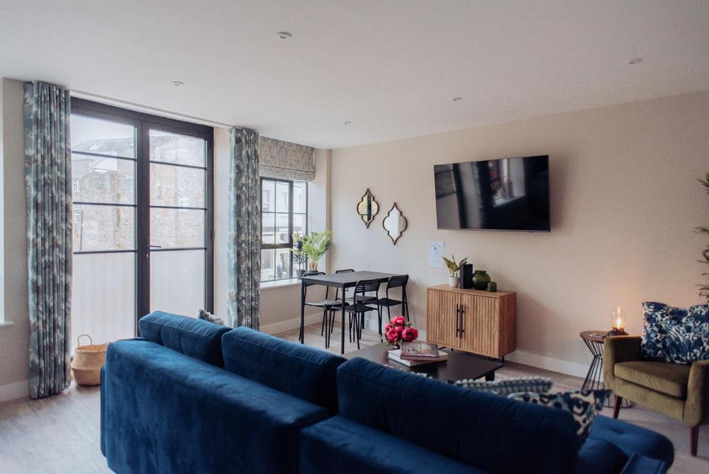 Belvedere Apartment *