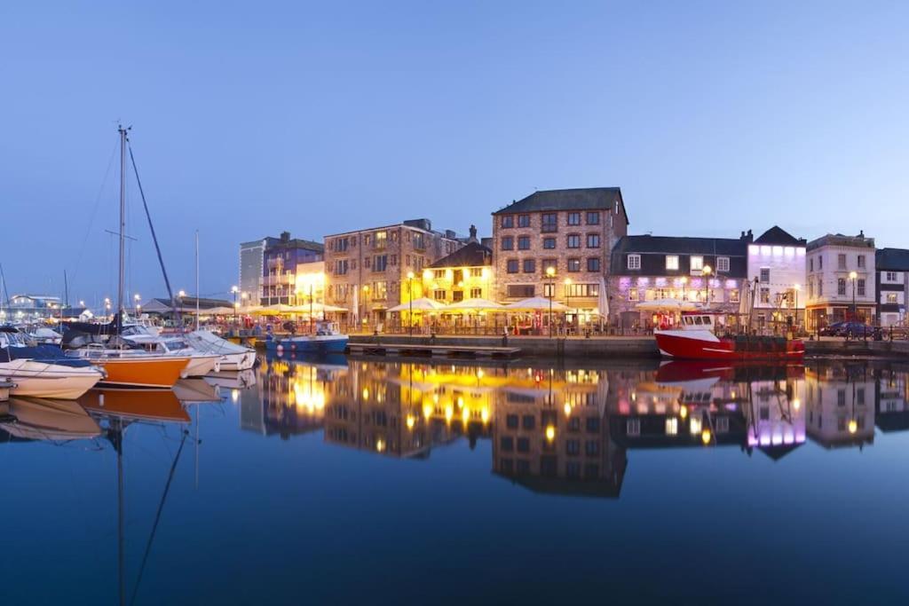 Stylish Apartment, Barbican Plymouth