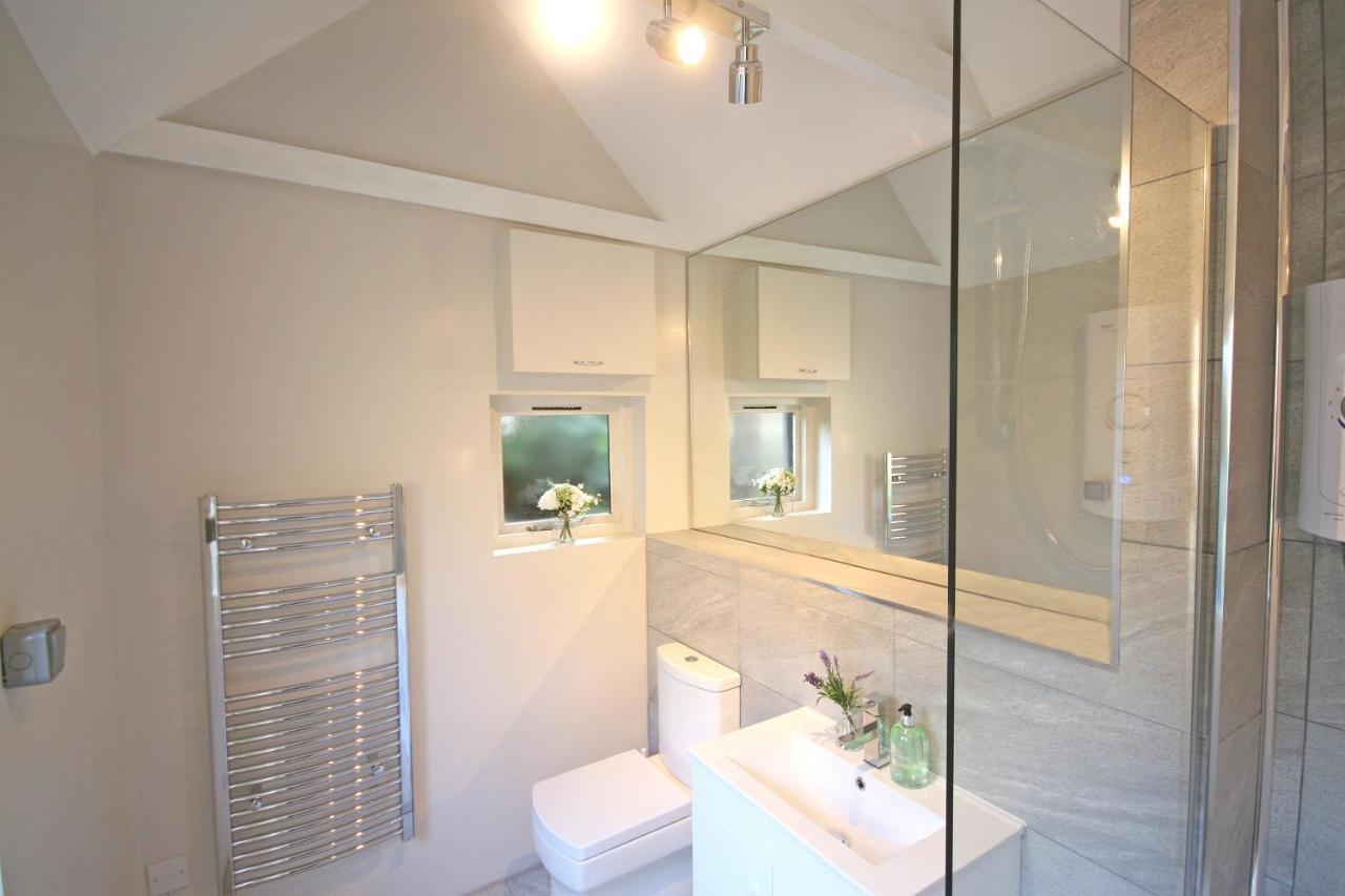 Chalet Yealm Self Catering Log In Devon With Hot Tub *