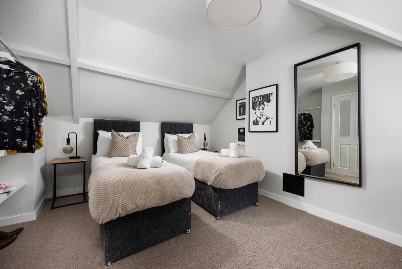 1 Bedroom - Sleeps 5 - Habita *