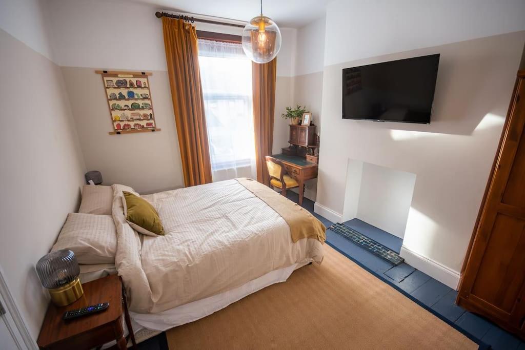 4-bed Botanical Retreat *
