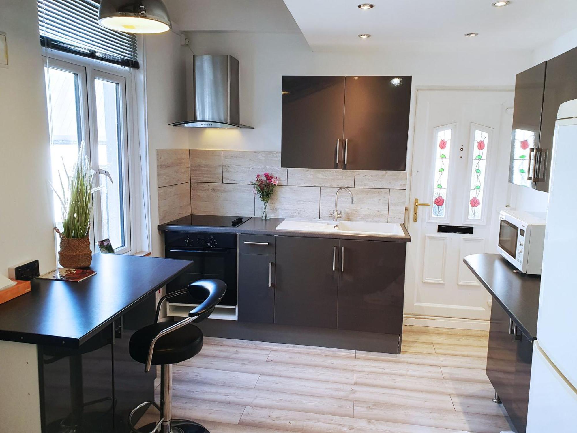 4alma St Homestay Plymouth