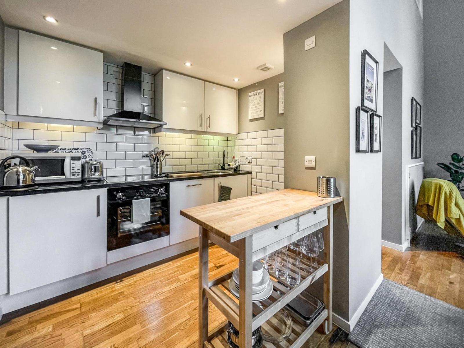 Apartment Lofty In *