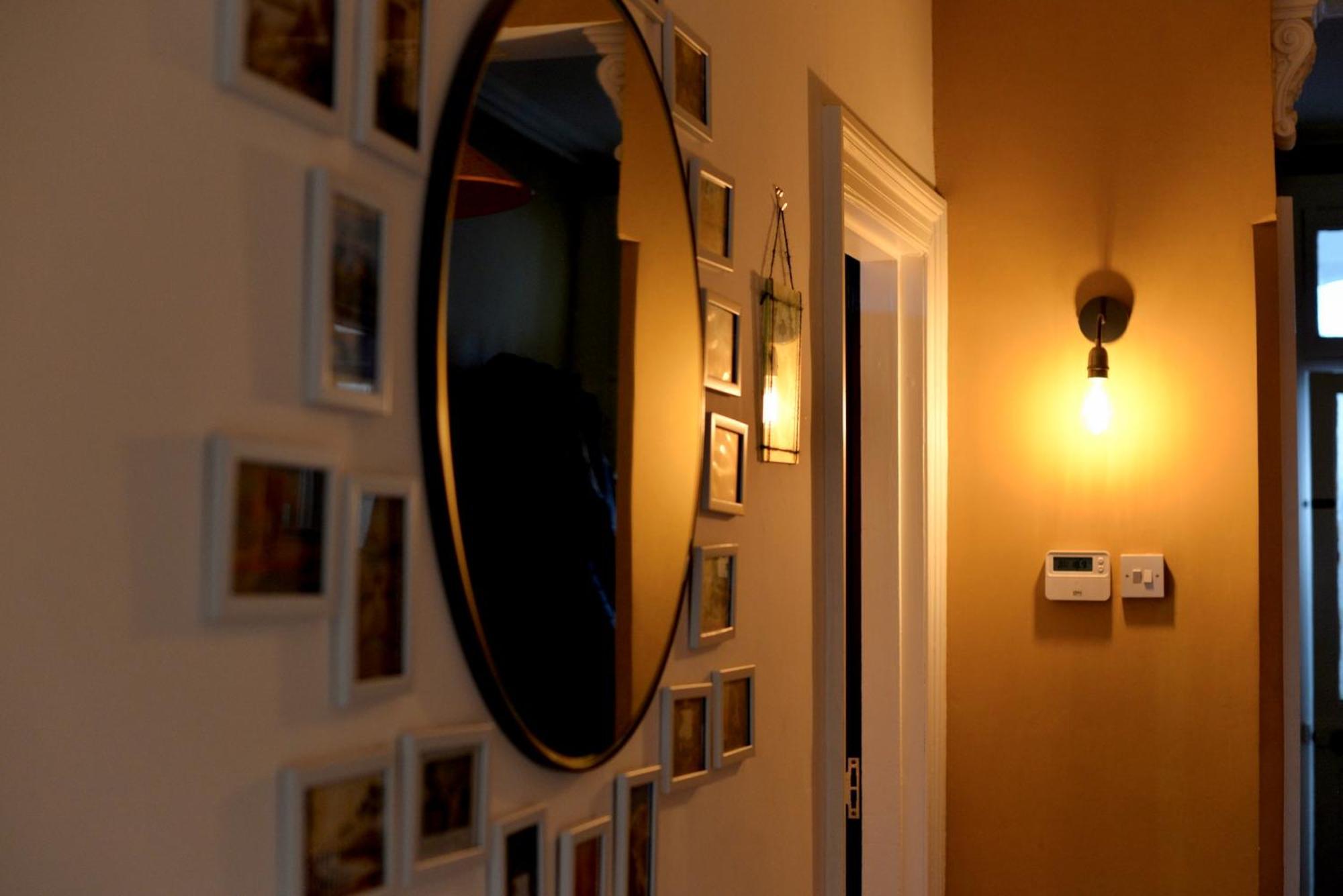 Bright And Cosy, 3 Bedroom Holiday home *