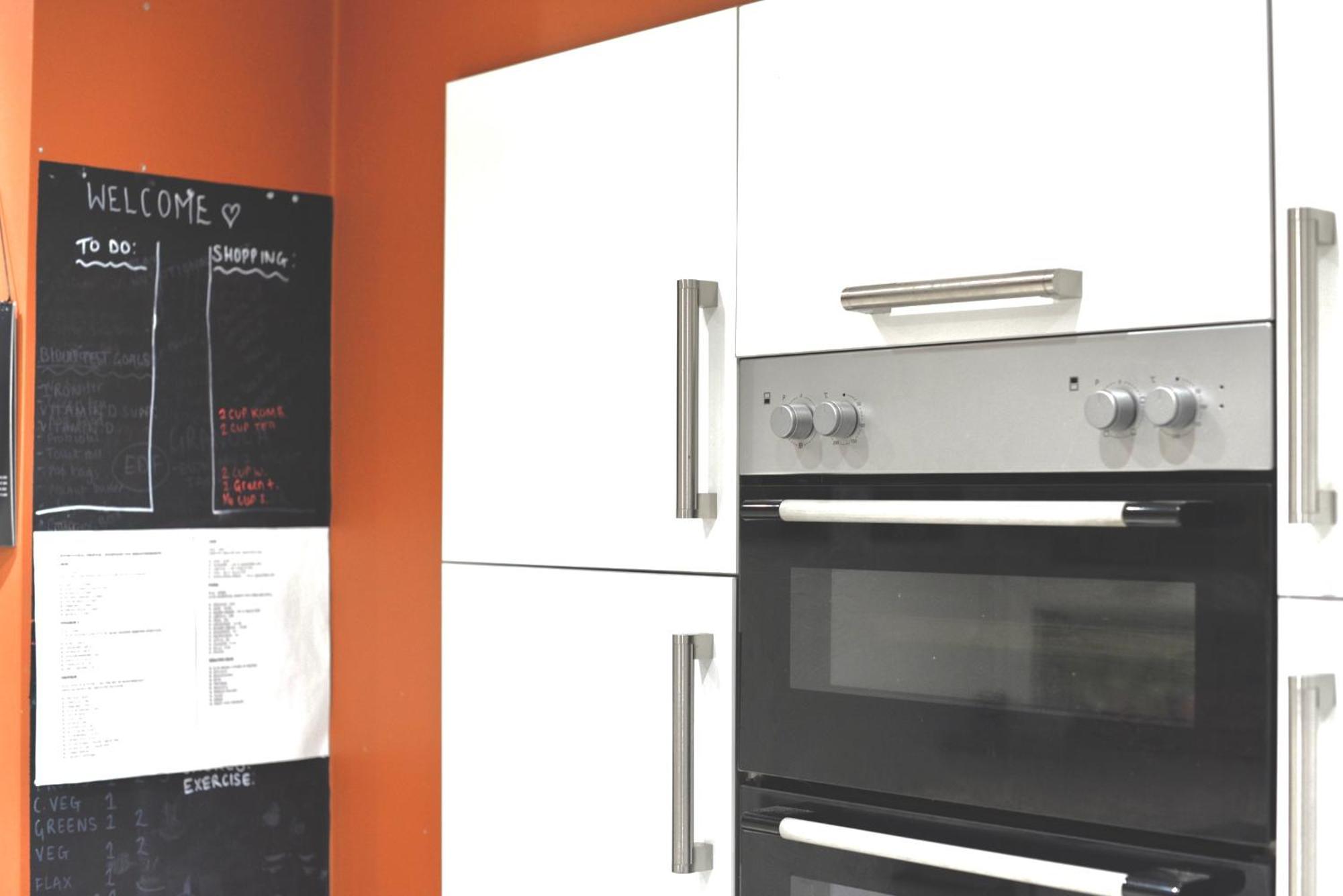Bright And Cosy, 3 Bedroom Plymouth