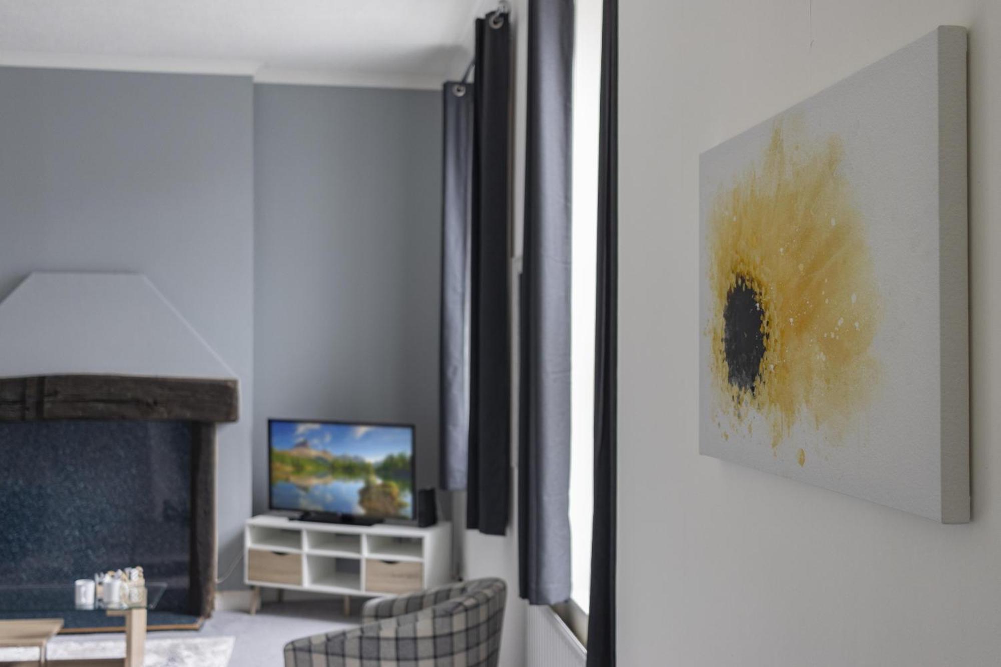 Apartamento Alexandra - Large 3 Bed Perfect For Contractors, Free Parking, Fast Wifi And Great Value! Plymouth