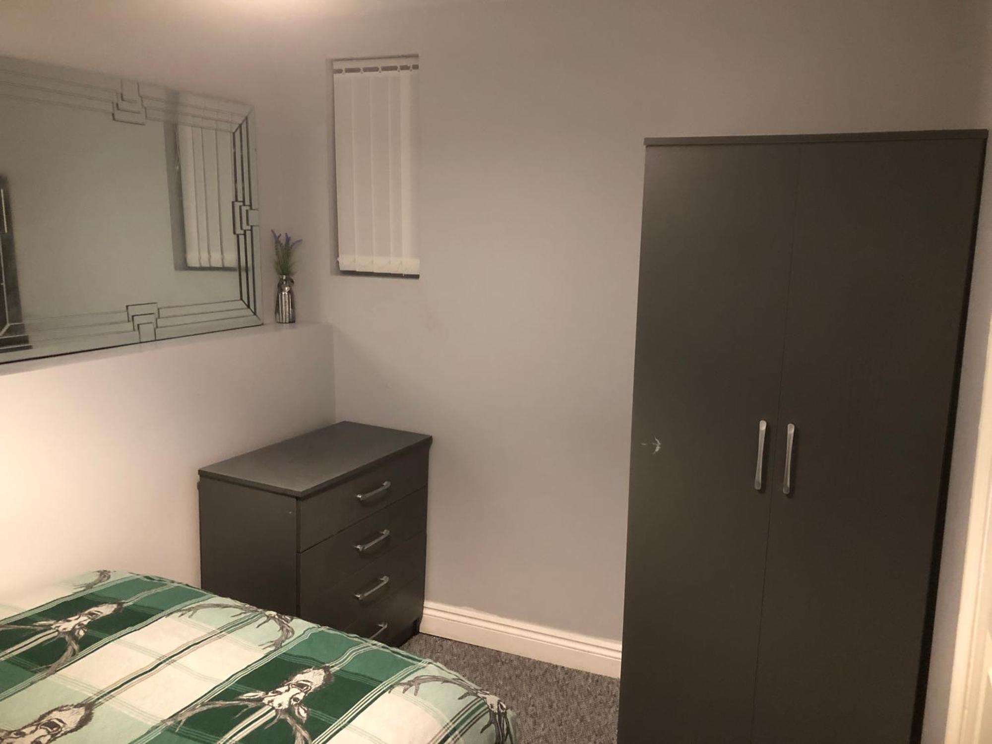 Apartment 2 Bed Flat Near Mutley Plain Plymouth