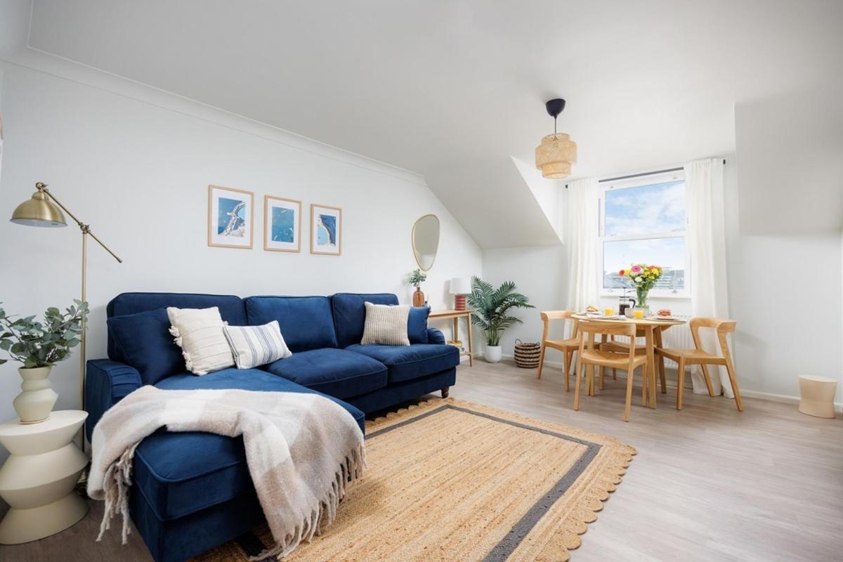 2 Bed - Penthouse The Gatehouse By Pureserviced * Plymouth