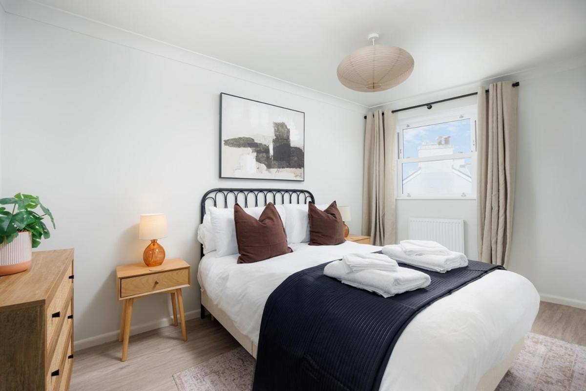 Apartment 2 Bed - Penthouse The Gatehouse By Pureserviced