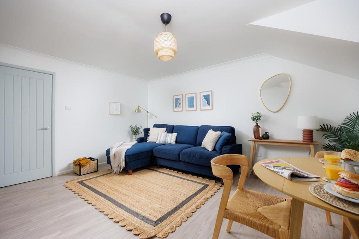 2 Bed - Penthouse The Gatehouse By Pureserviced Apartment Plymouth
