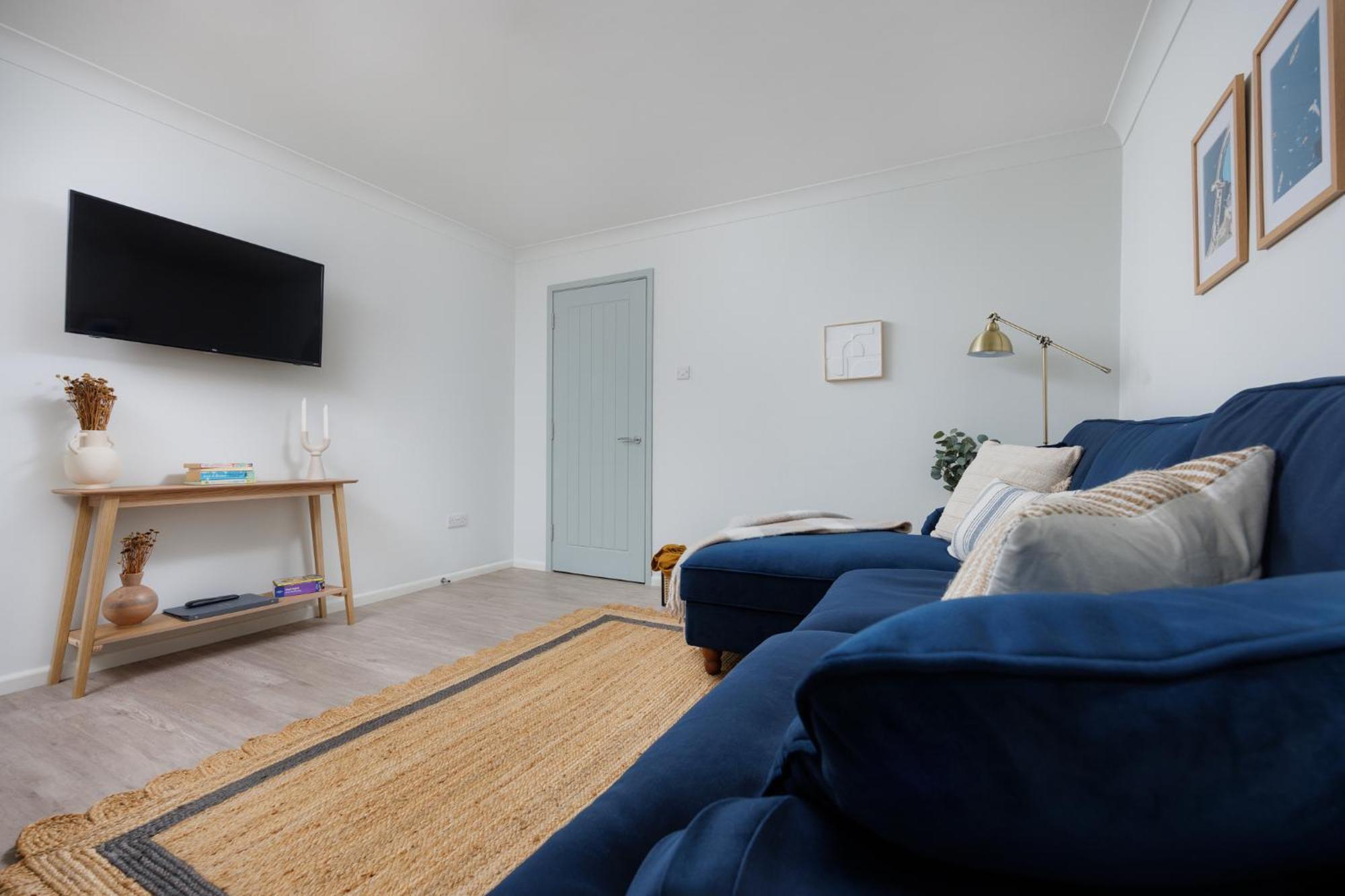 2 Bed - Penthouse The Gatehouse By Pureserviced *