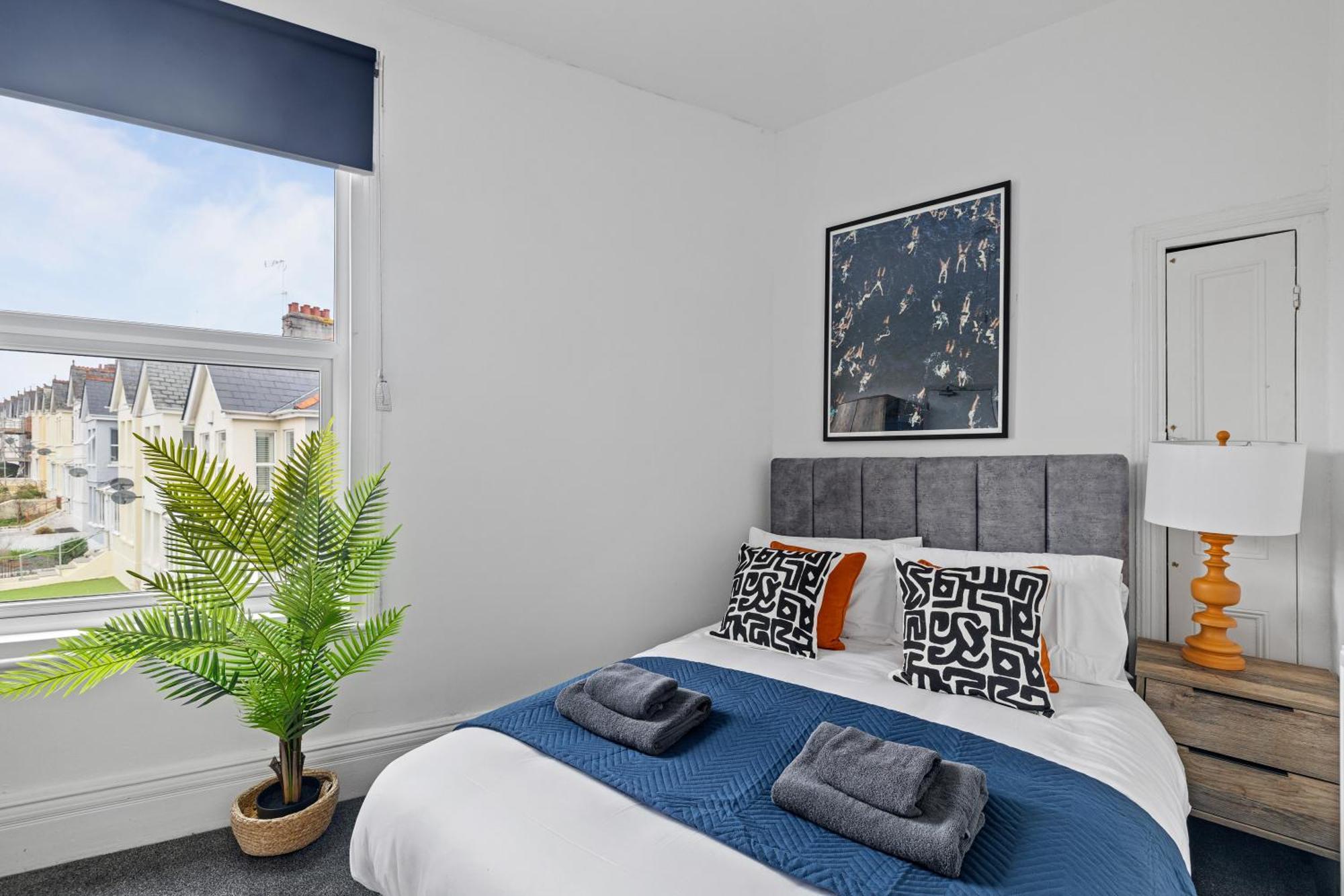 Fabulous House In Apartment *