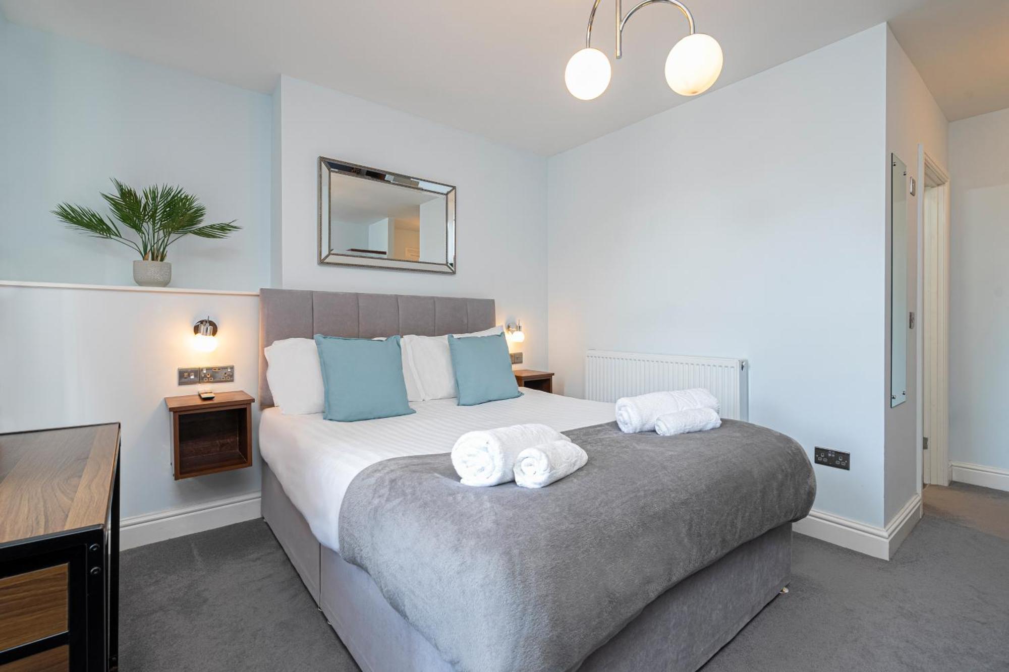Ocean Hotel, Plymouth