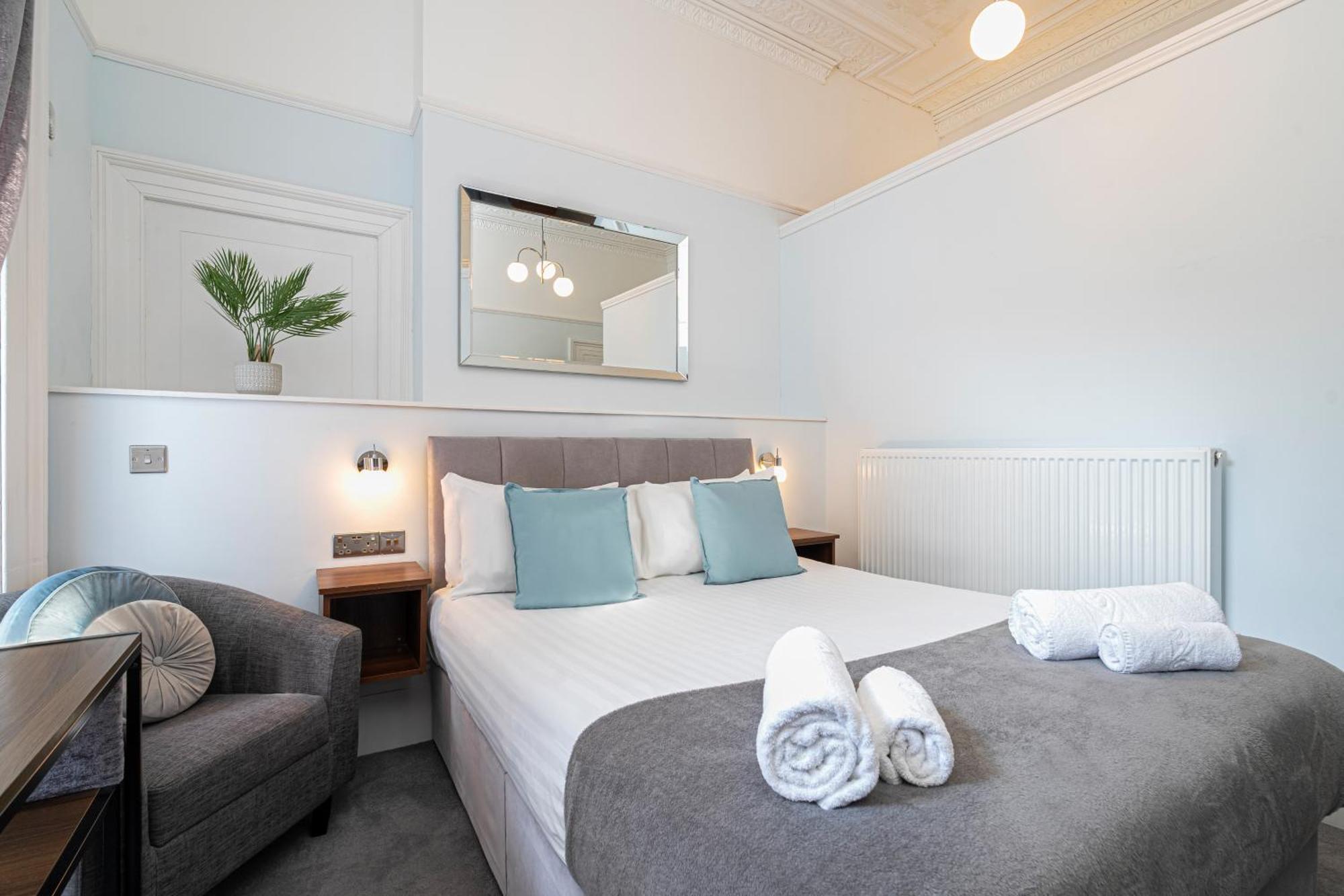 Ocean Hotel, Hotel 2*