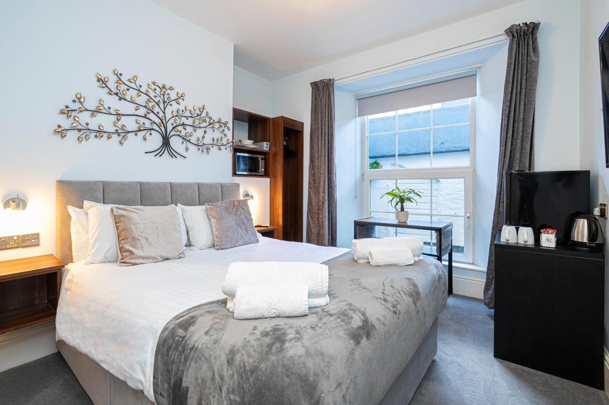 Ocean Hotel, Hotel 2*