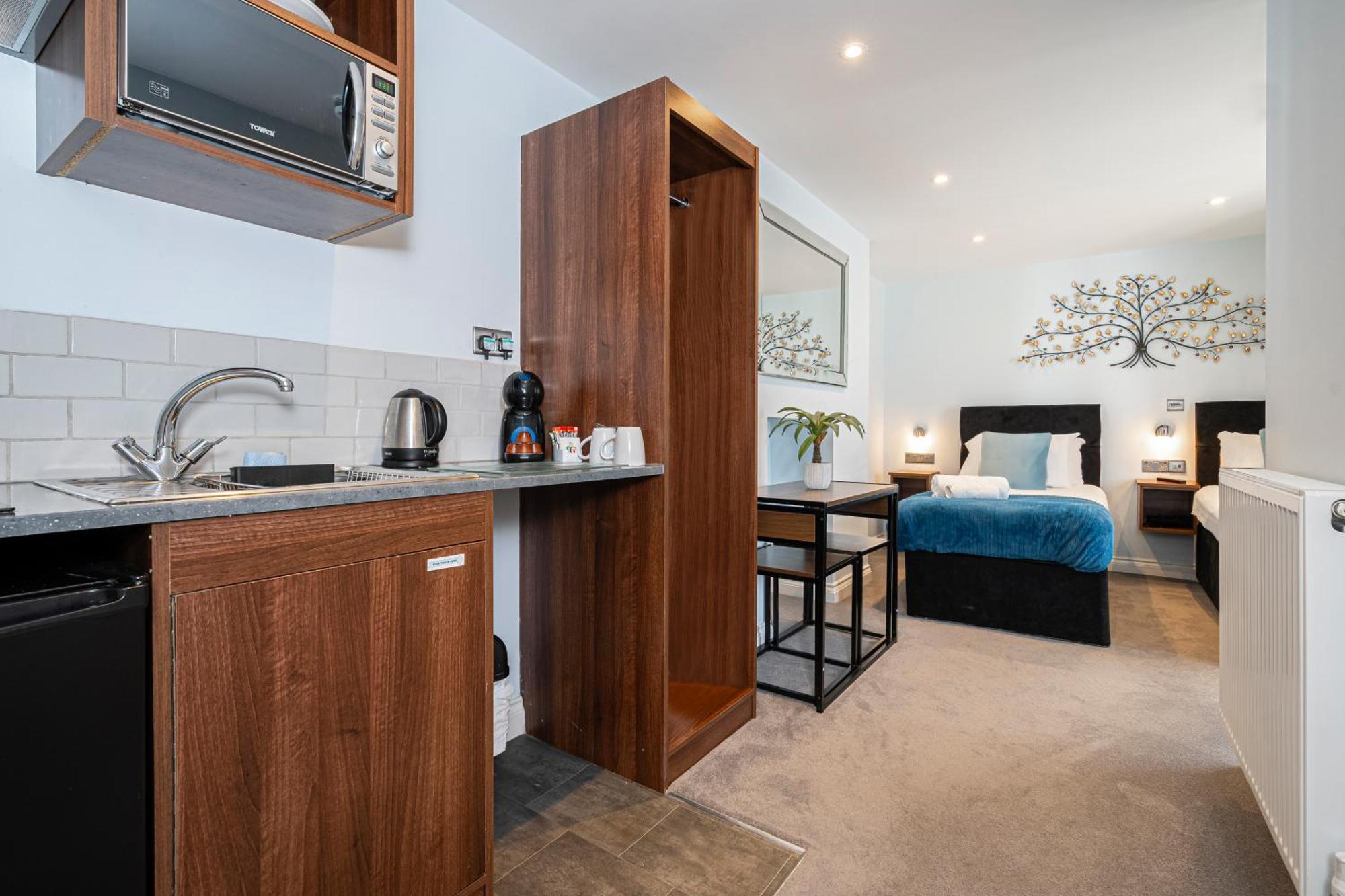 Ocean Hotel, 2*