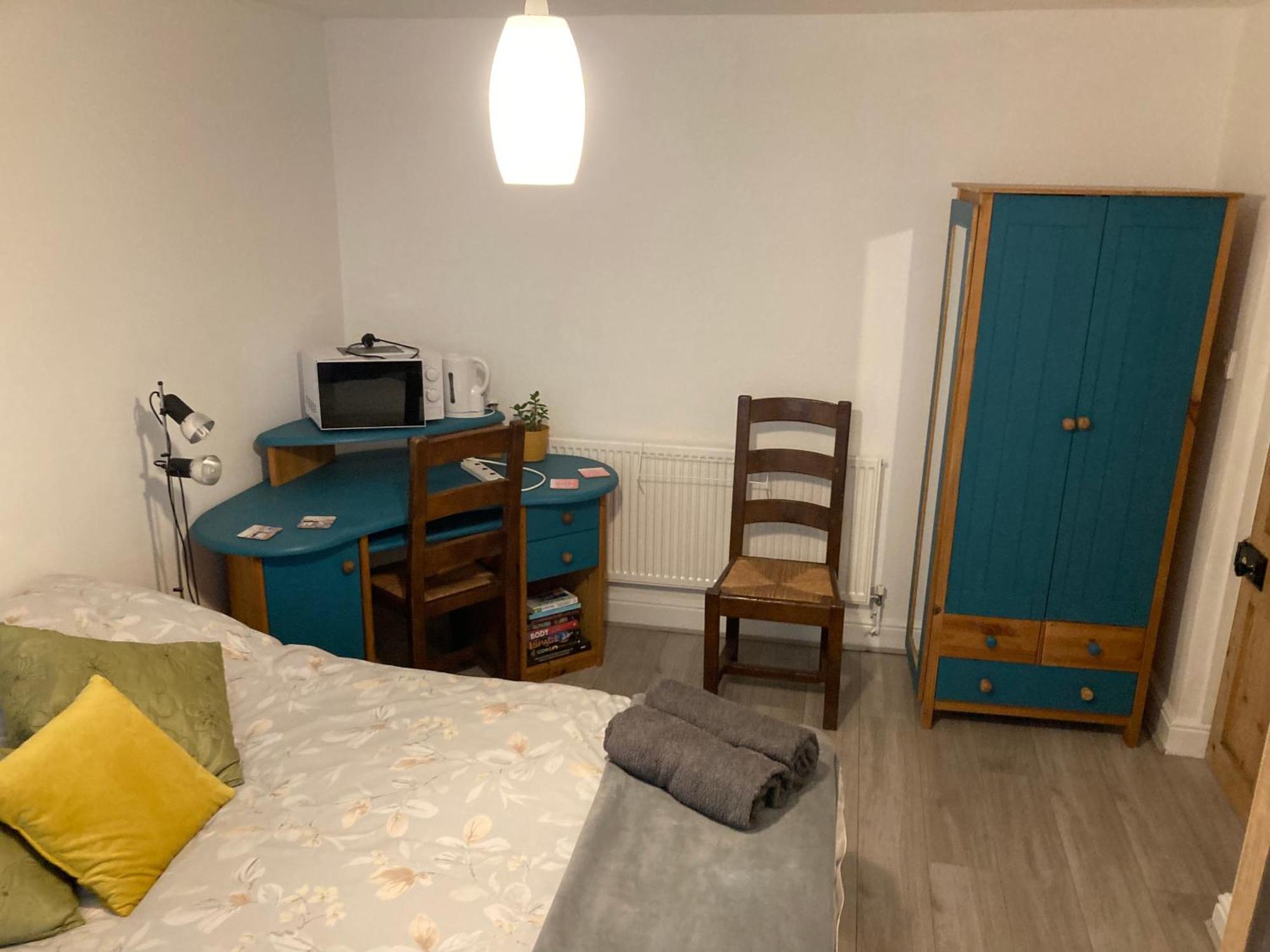 Homestay Leigham House