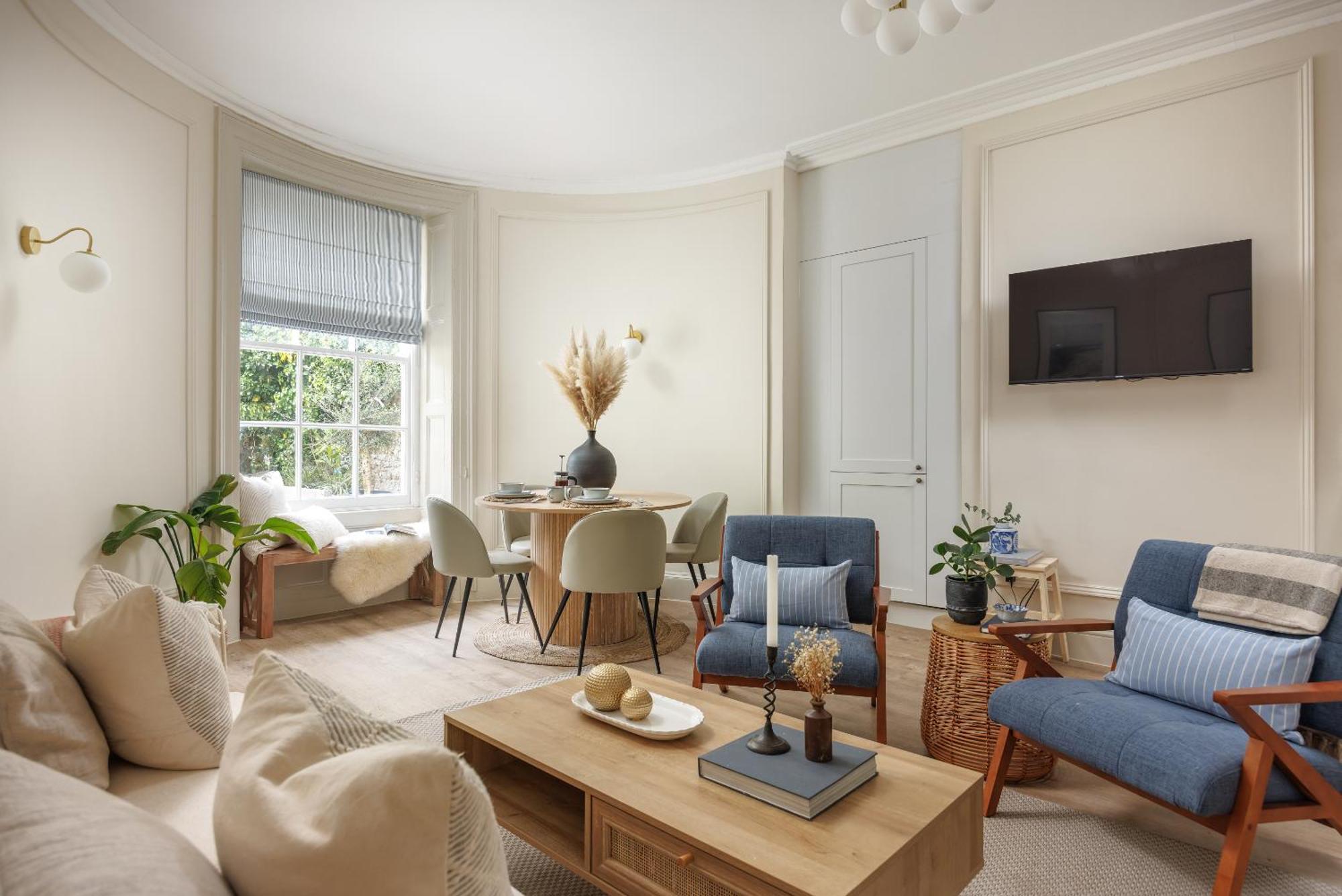 Apartment Ocean Stylish