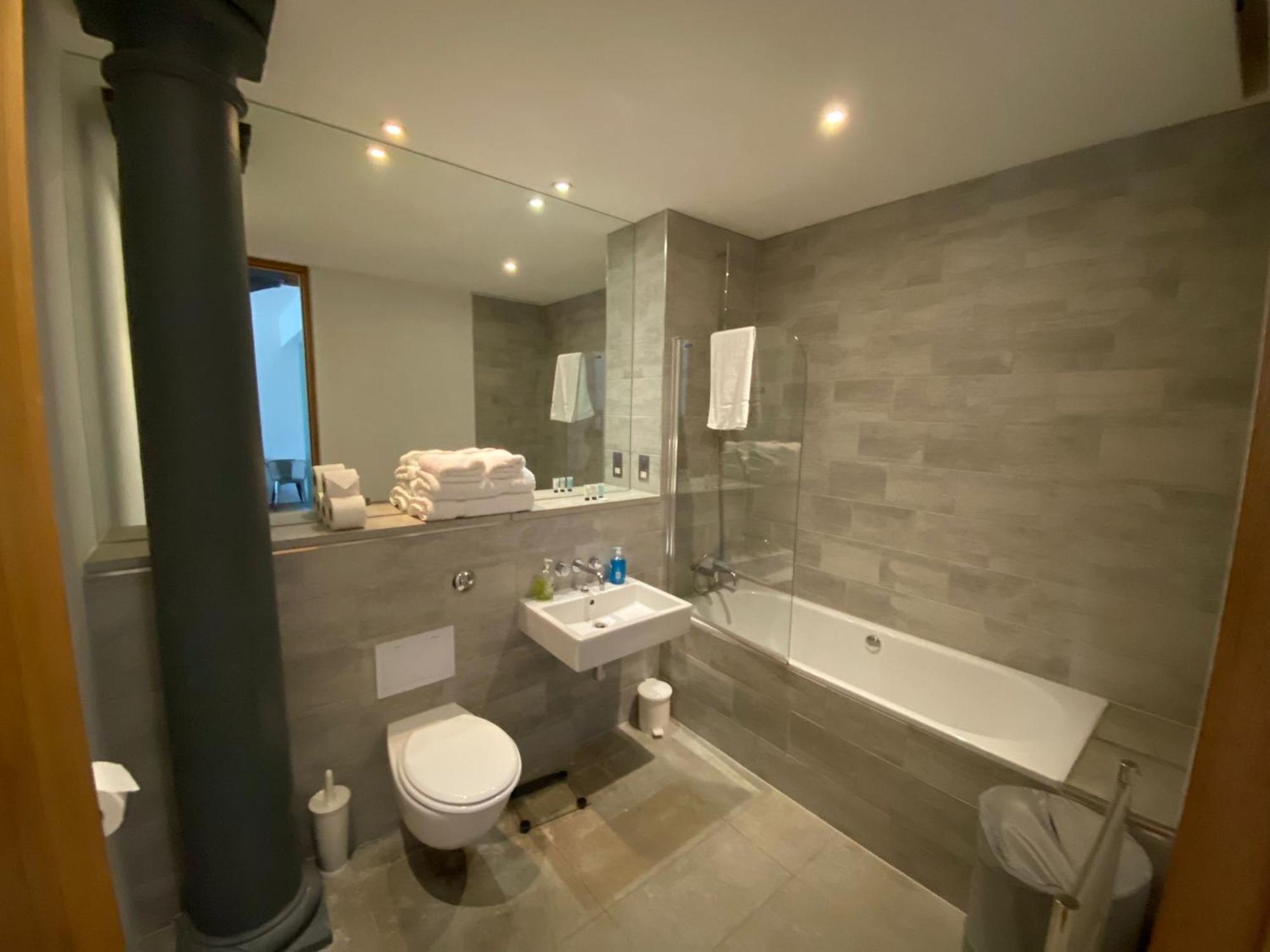 Buckingham Place At The Royal William Yard Apartment