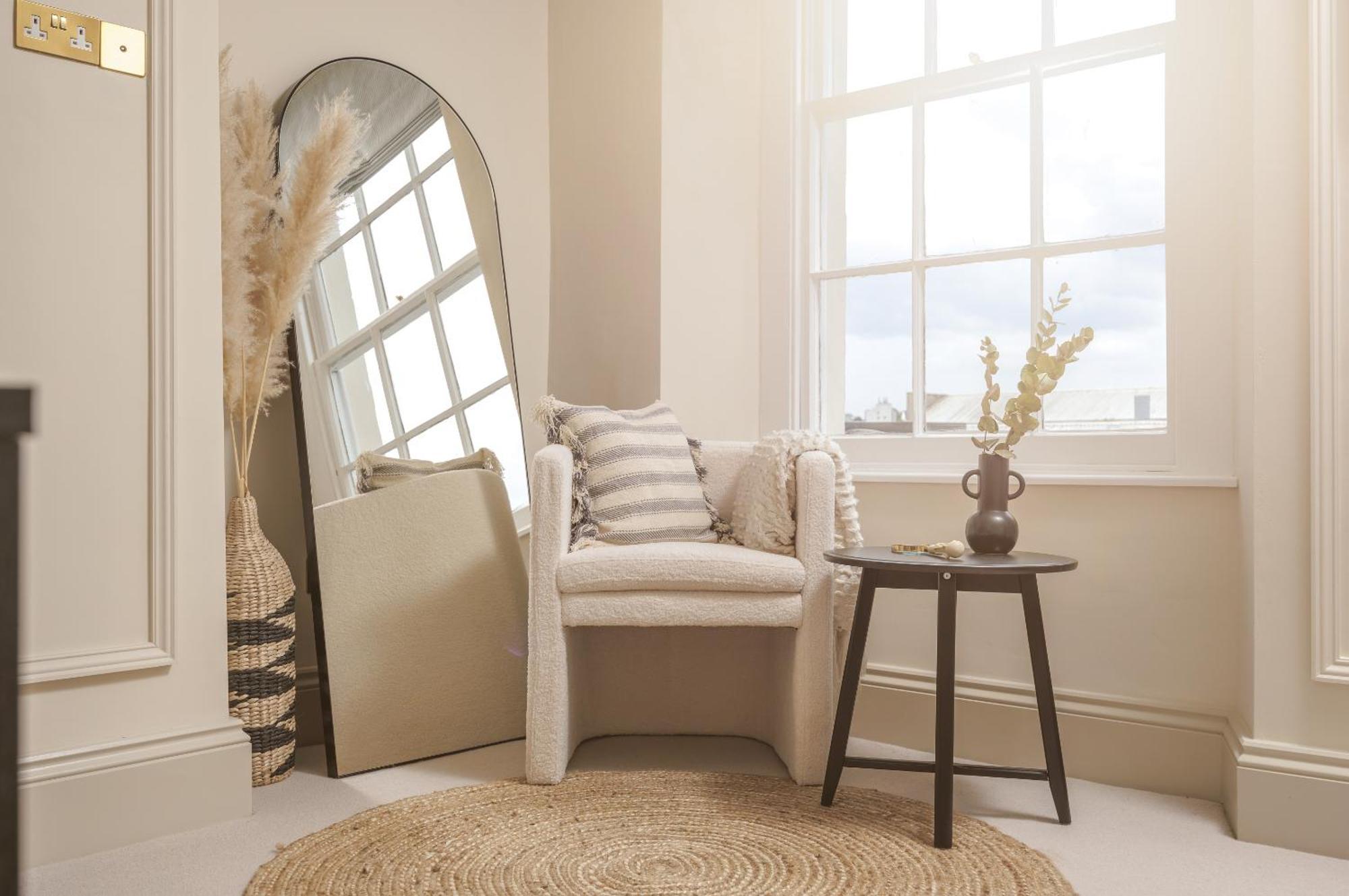 Ocean Stylish 1st Floor Flat