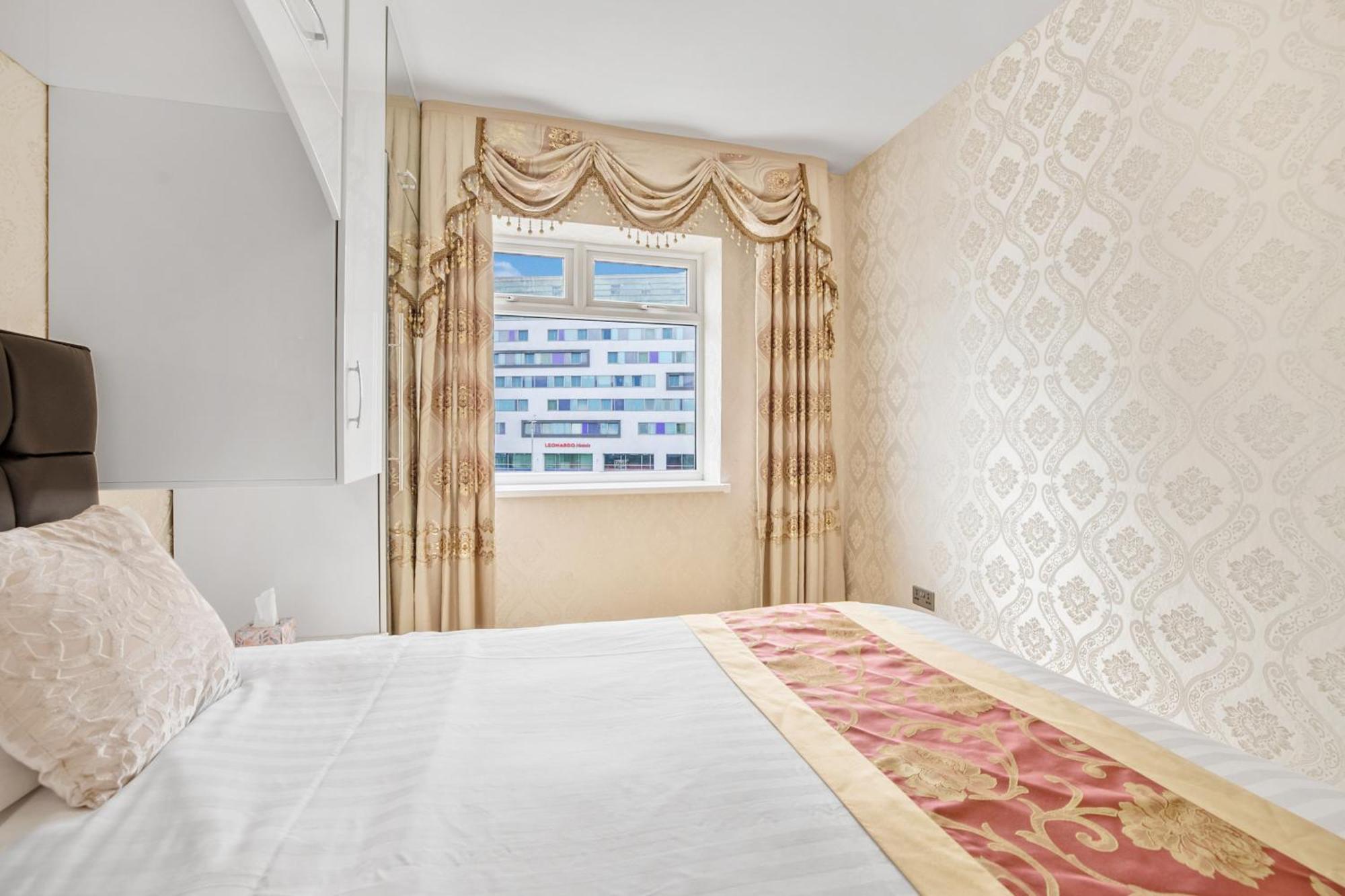 Apartment Luxury Mayflower Apartment, Centre, Newly Refurbished