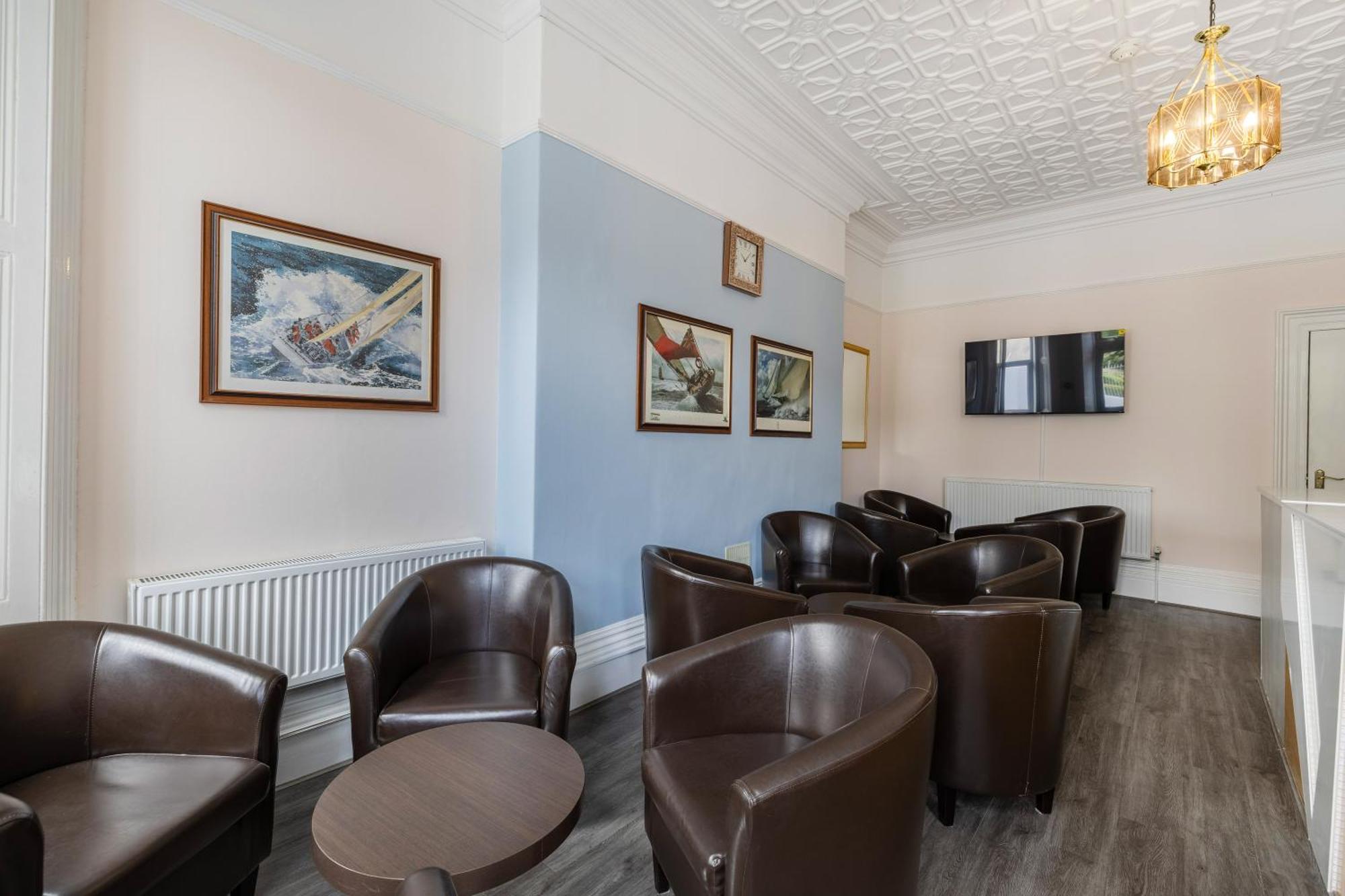 Hotel The Drake 4*