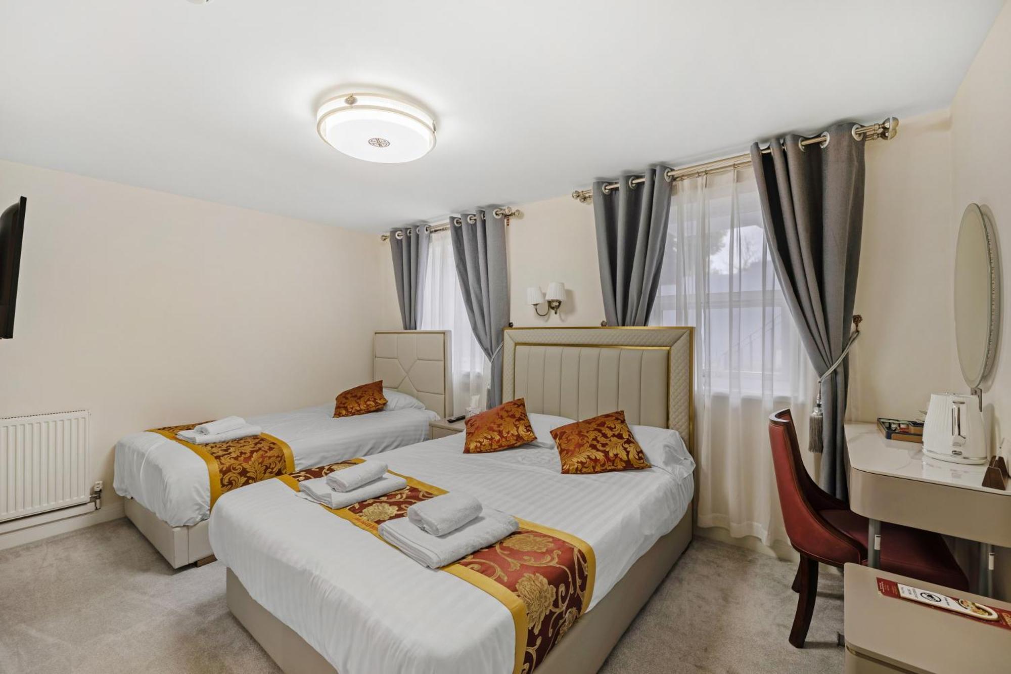 The Drake 4*