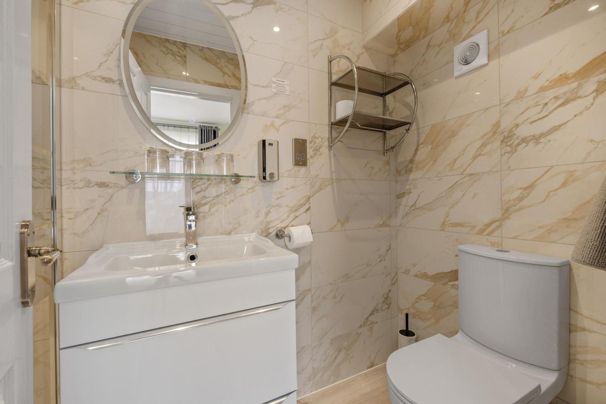 Hotel The Drake 4*