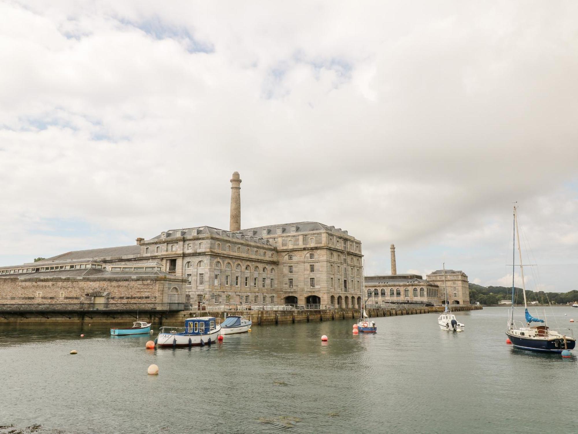 Harbourside Holiday home *