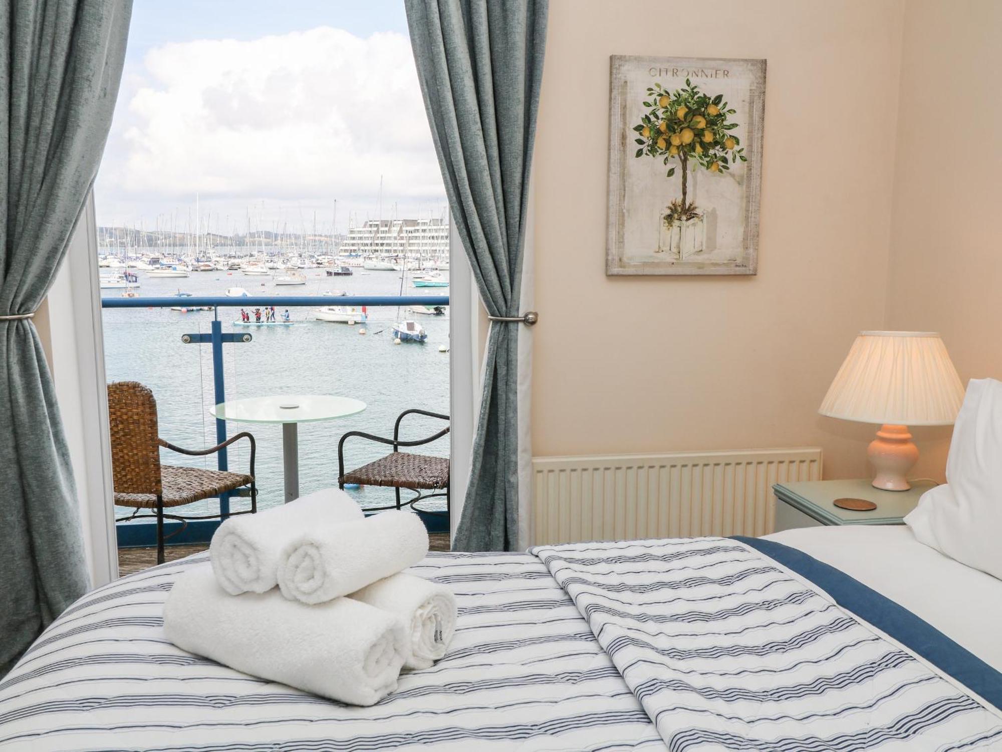 Harbourside Holiday home *
