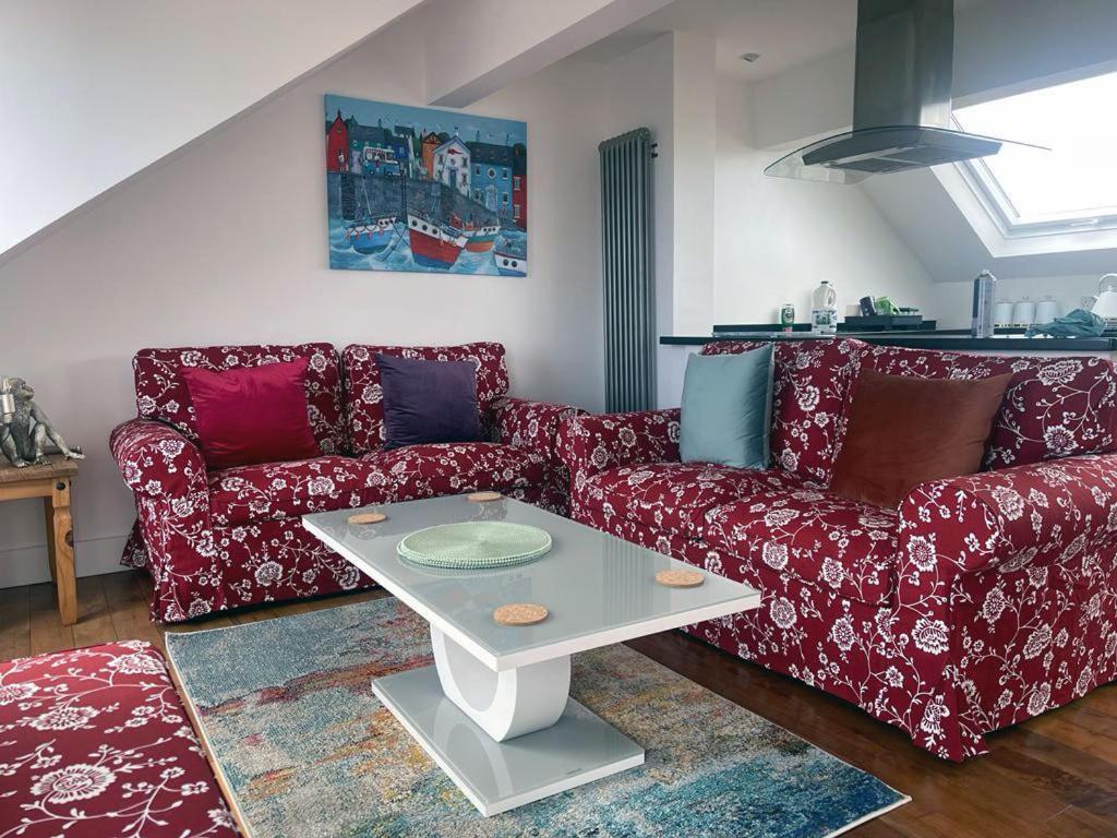 Seascape Penthouse With Free Parking Apartment
