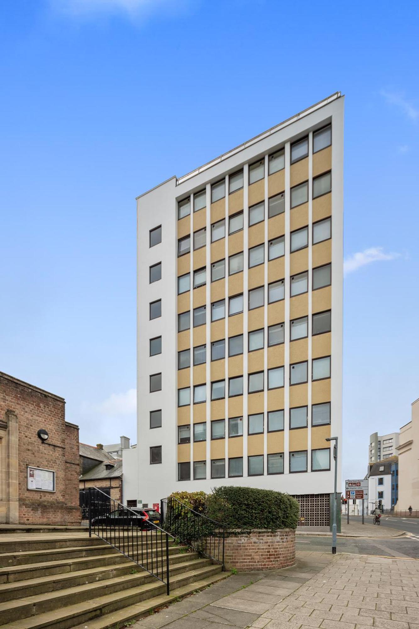 Large Penthouse By Opal * Plymouth
