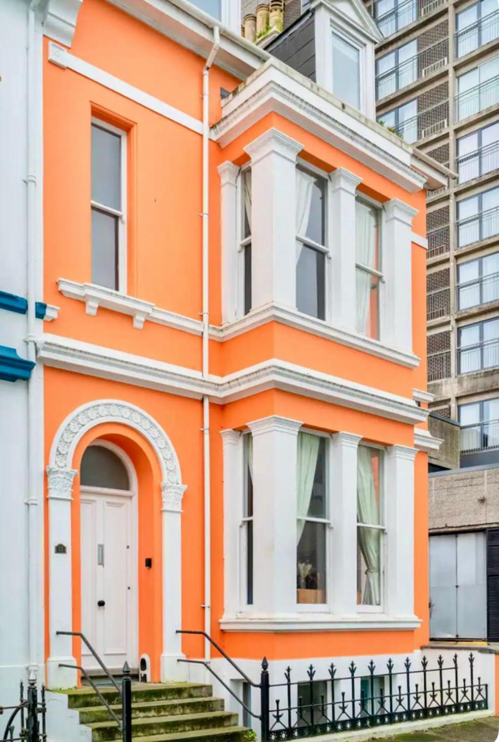 - Beautiful 5 Bedroom Victorian House - Location Holiday home *