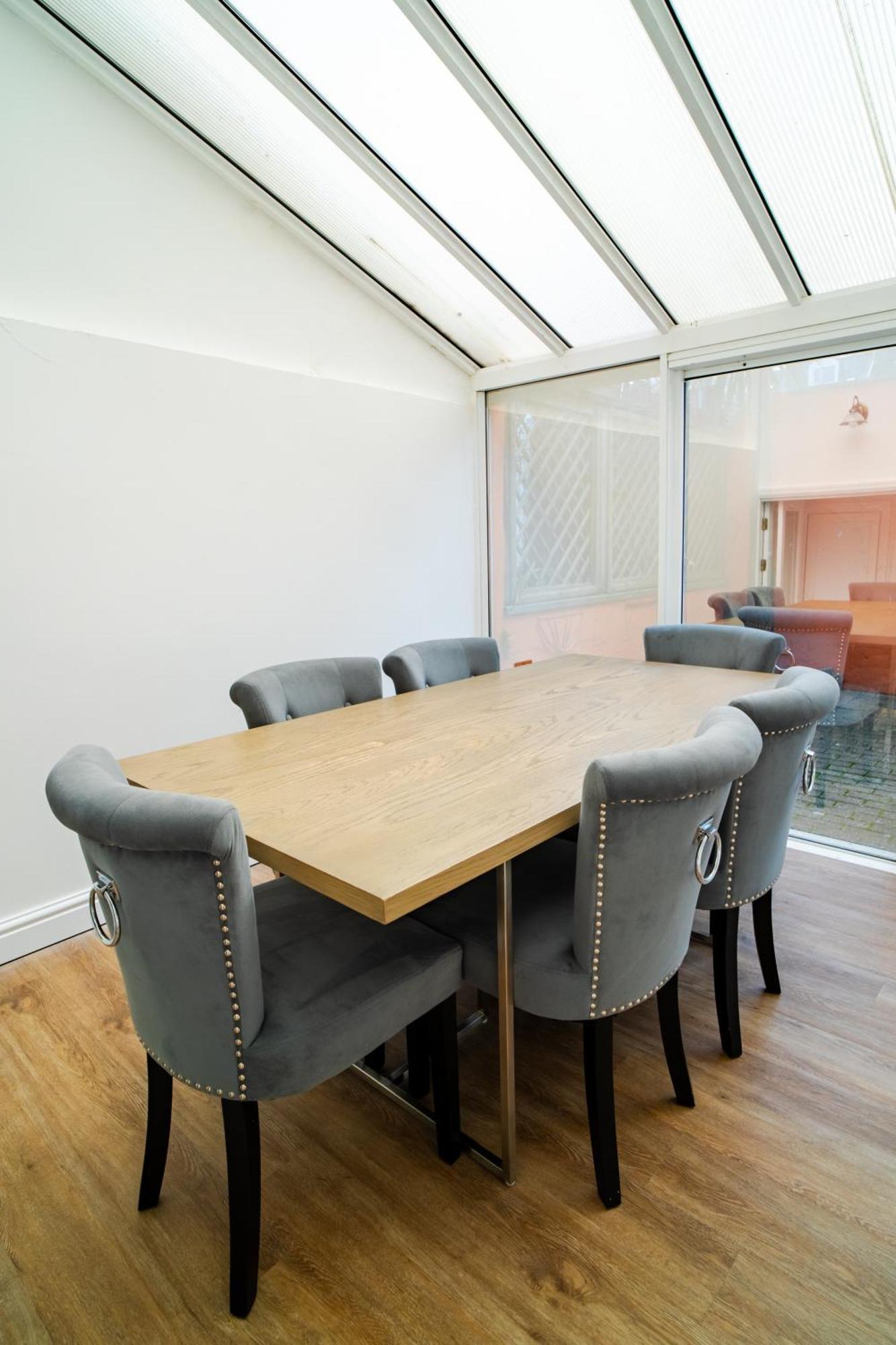 - Beautiful 5 Bedroom Victorian House - Location Holiday home Plymouth