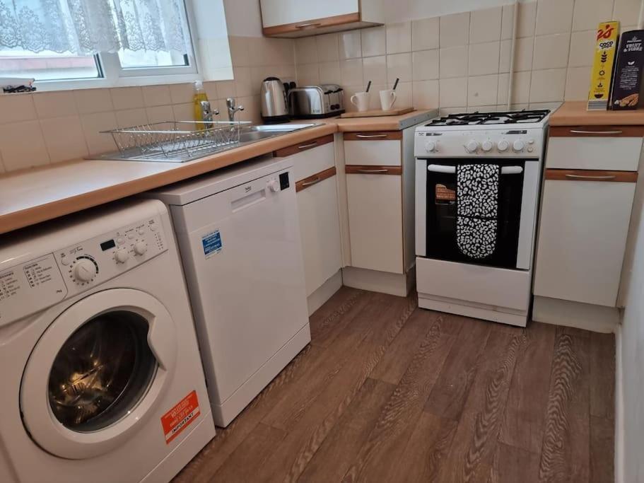 Holiday home Detached House In City Centre Plymouth