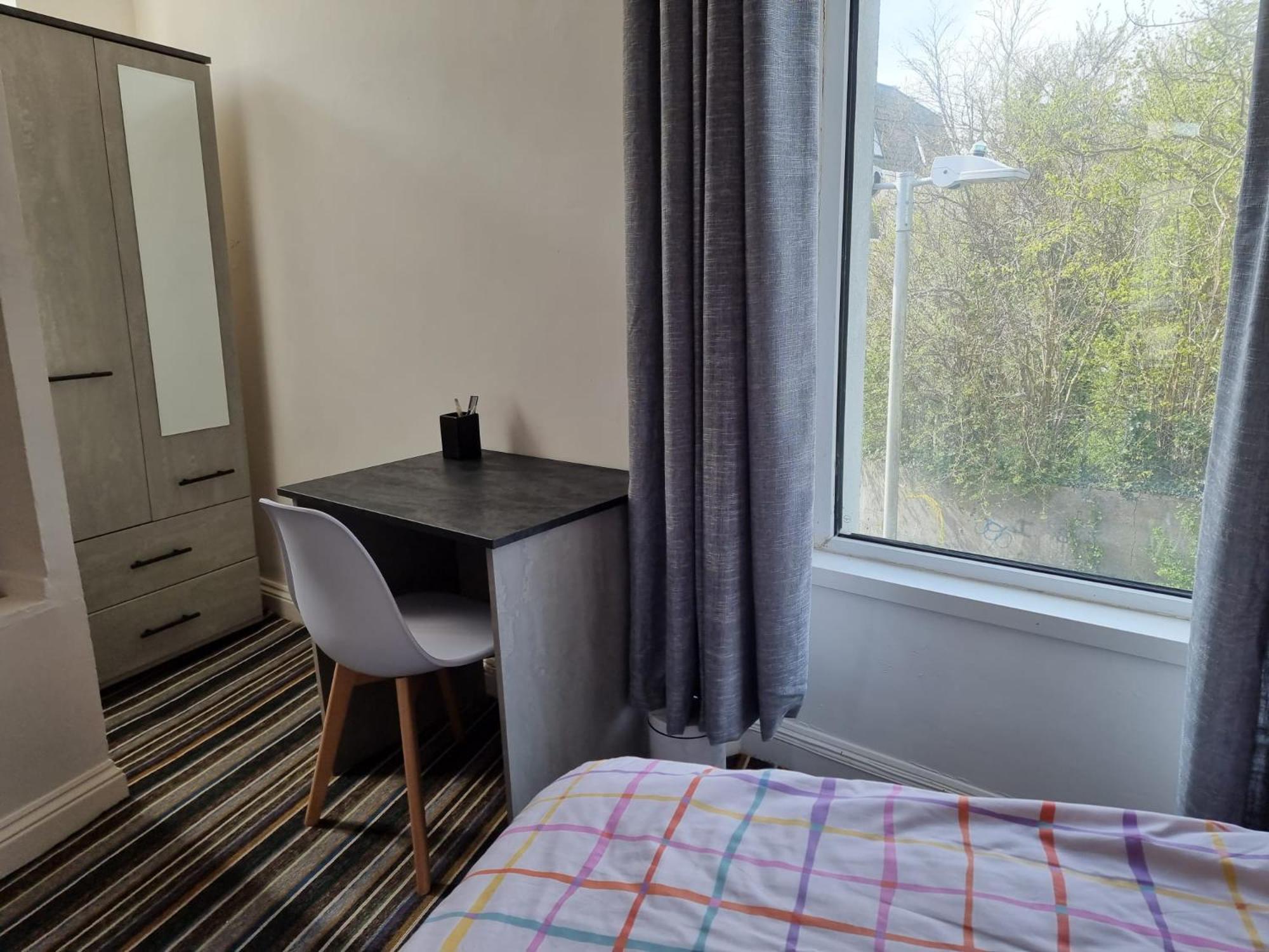 Detached House In City Centre Holiday home *