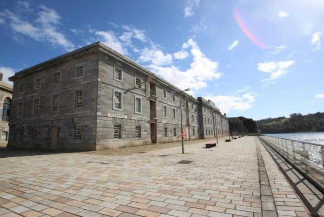 Royal William Yard: Luxury At The Bruce Apartment Plymouth