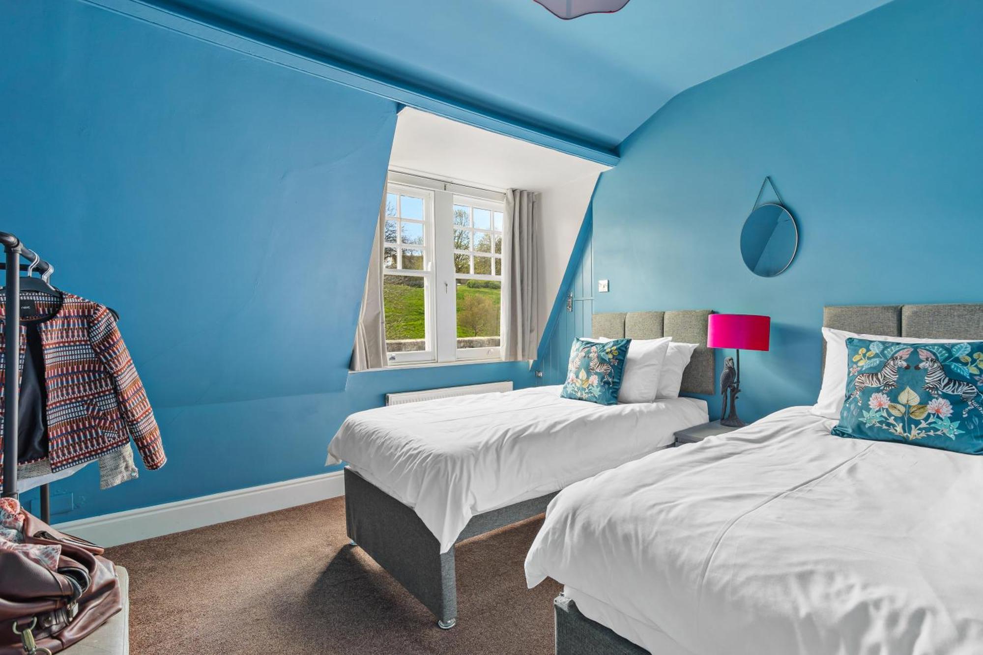 Harbour Heights - Centrally Located - Parking - Ocean Retreats