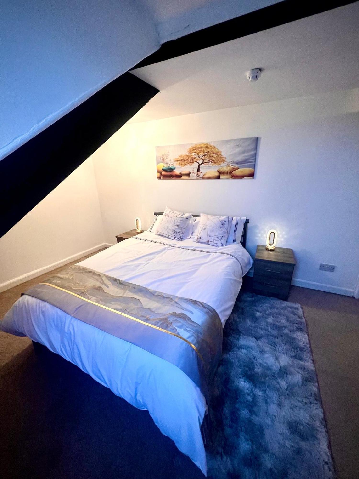Private Parking, Urban Comfort & Haven Plymouth
