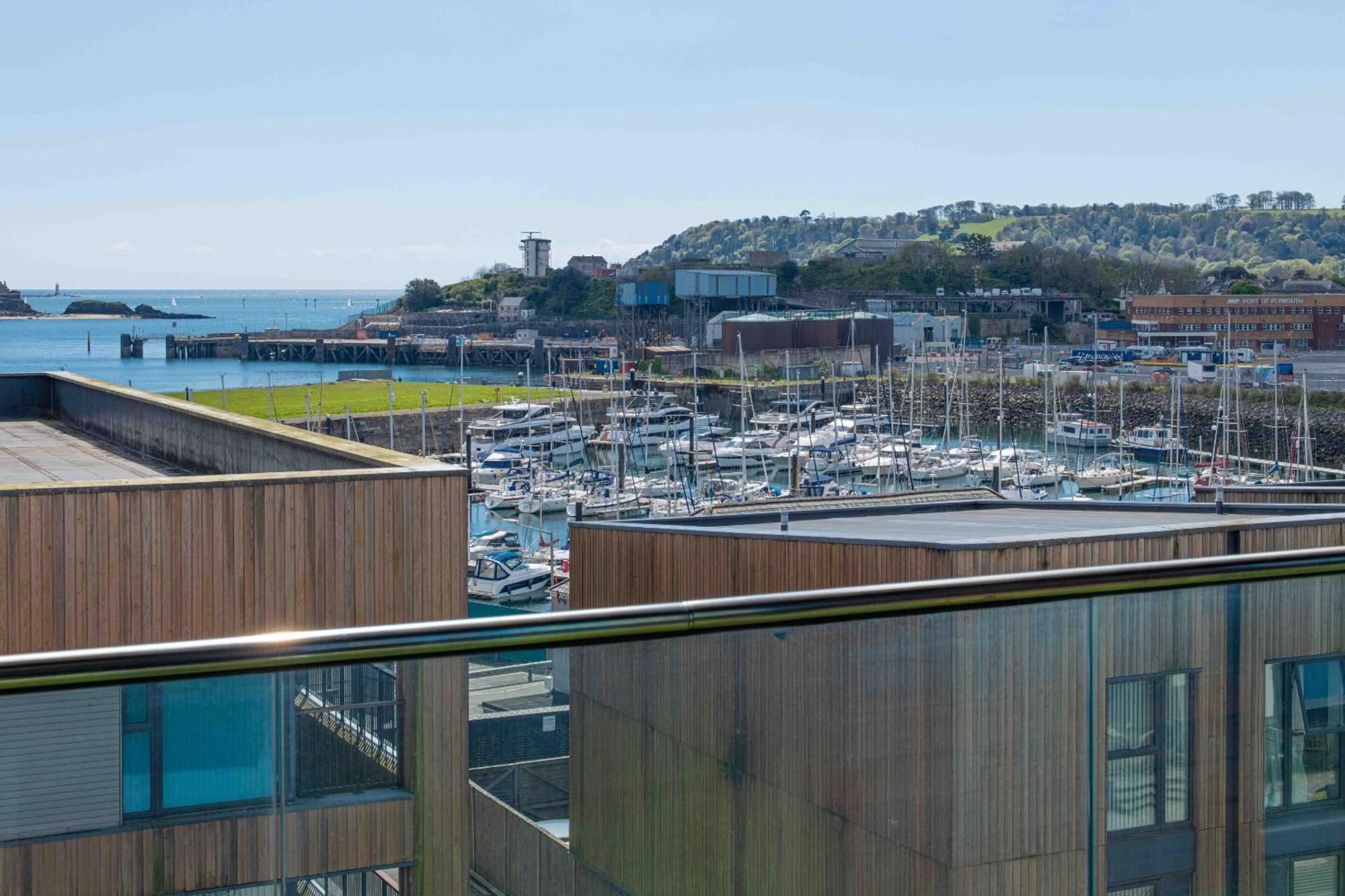 Apartment Suite115@millbay *